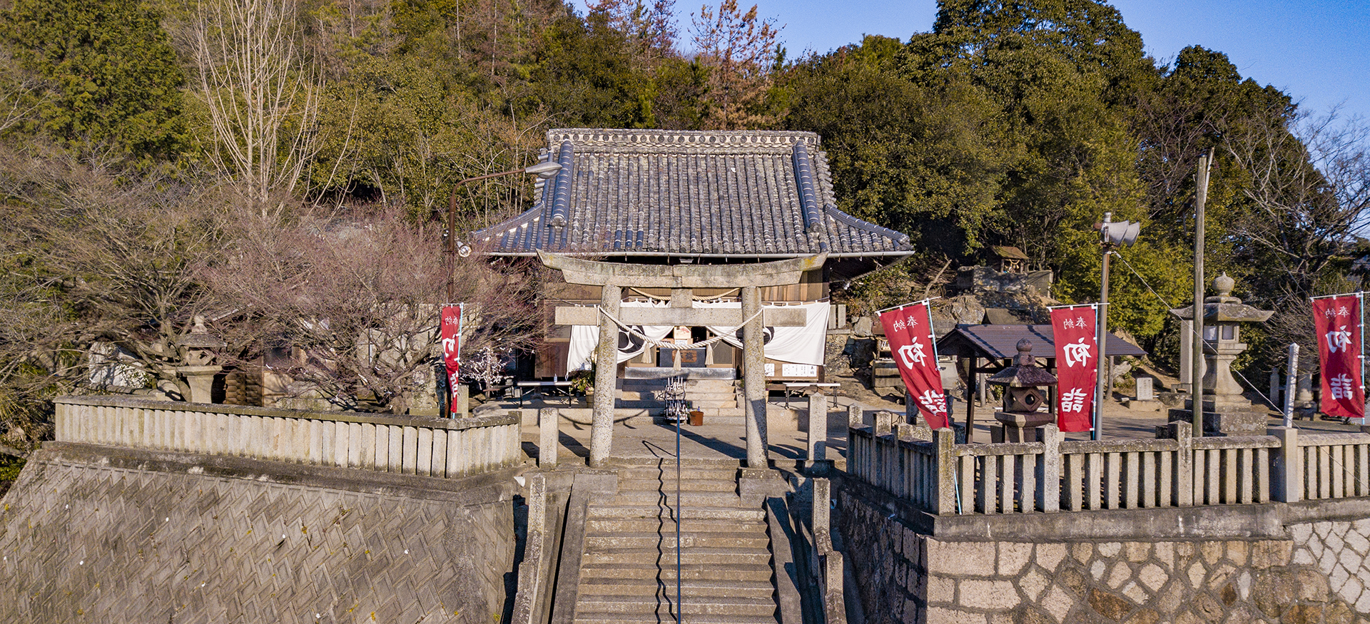 幣多賀八幡宮（吉和八幡神社）トップページ　神社外観